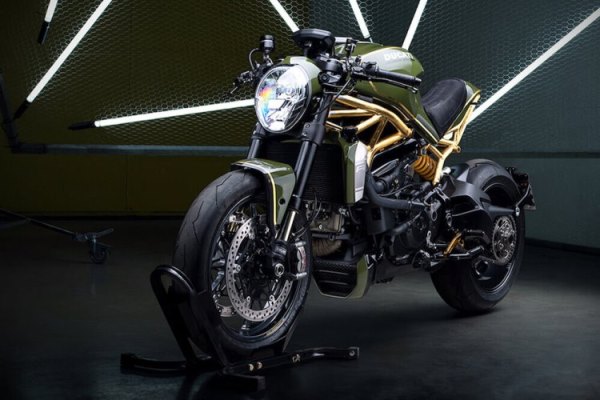 Diamond Atelier: кастом Ducati Monster 1200R
